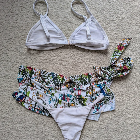 White Bikini Set with Floral Sarong - Picture 2 of 3